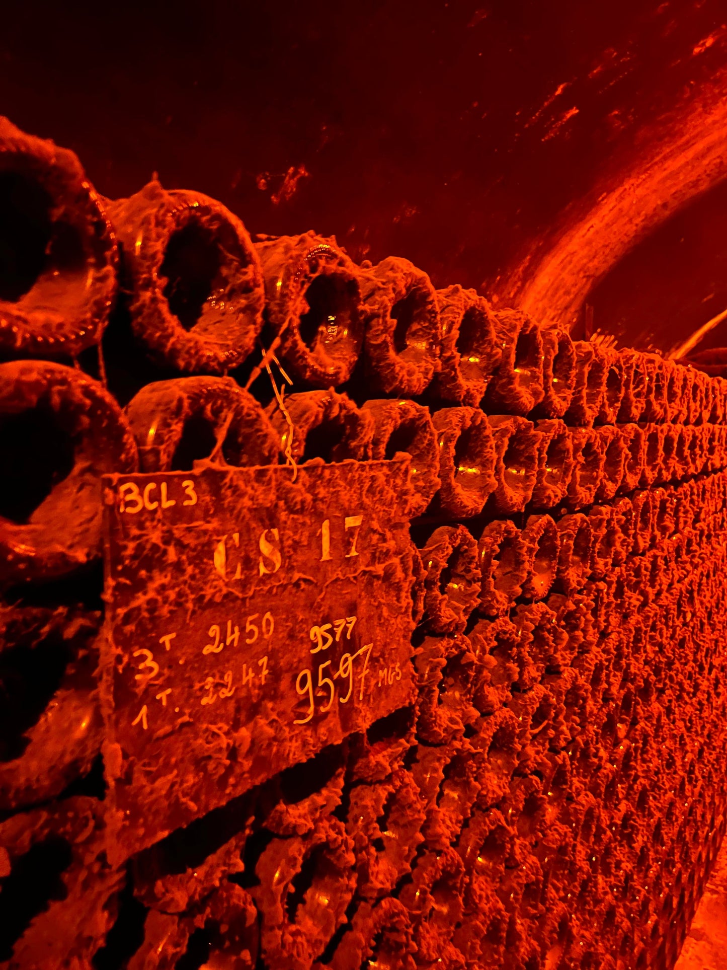 Champagne tour - Bollinger - Visting the champagne caves - Aÿ
